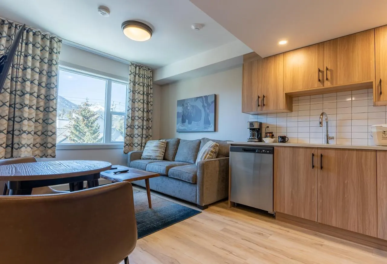 Basecamp Suites Banff Apartment