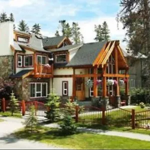  Bed & Breakfast Beaujolais Boutique At Thea's House- Adults Only