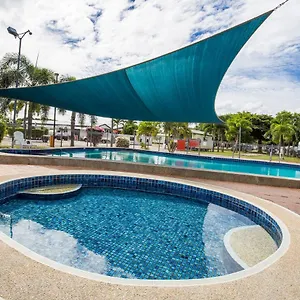 **** Campsite Big4 Gateway Australia